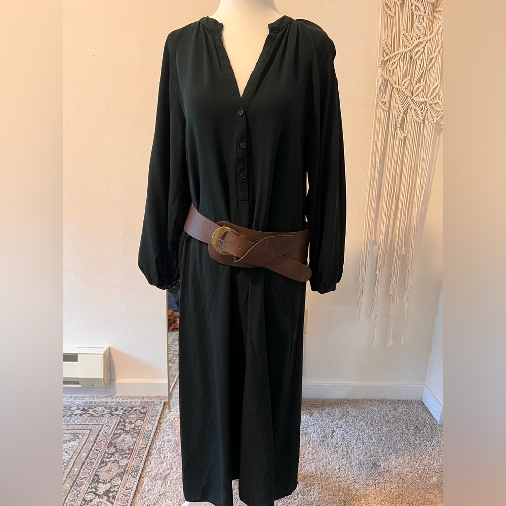 H&M Forest Green Maxi - Size S. BELT NOT INCLUDED